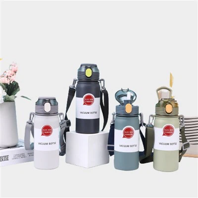 Izolowany próżniowo kubek termosowy o pojemności 350 ml